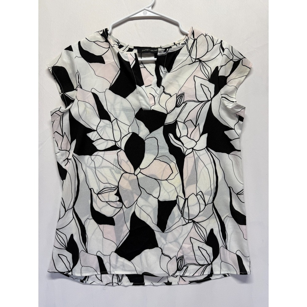 Ivanka Trump Blouse Top Womens XS White Black Abstract Floral Print Split Neck
